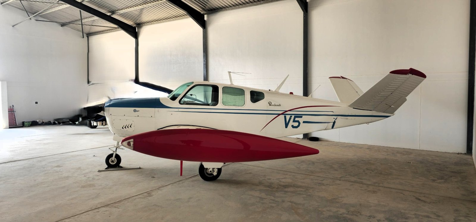 Beechcraft H35 V-Tail Bonanza For Sale - Image 3