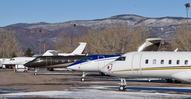 Aircraft charter services